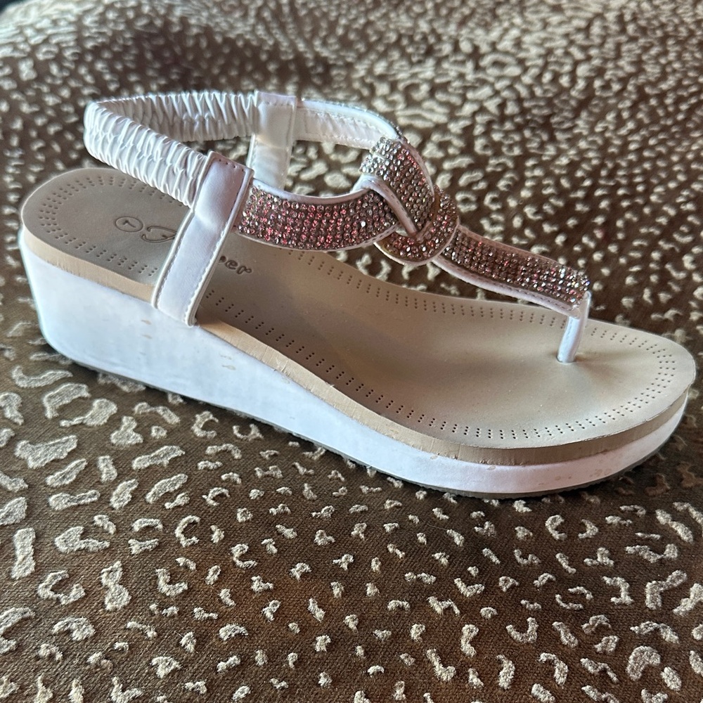 Elegant Rhinestone Sandals - White - Picture 2 of 4
